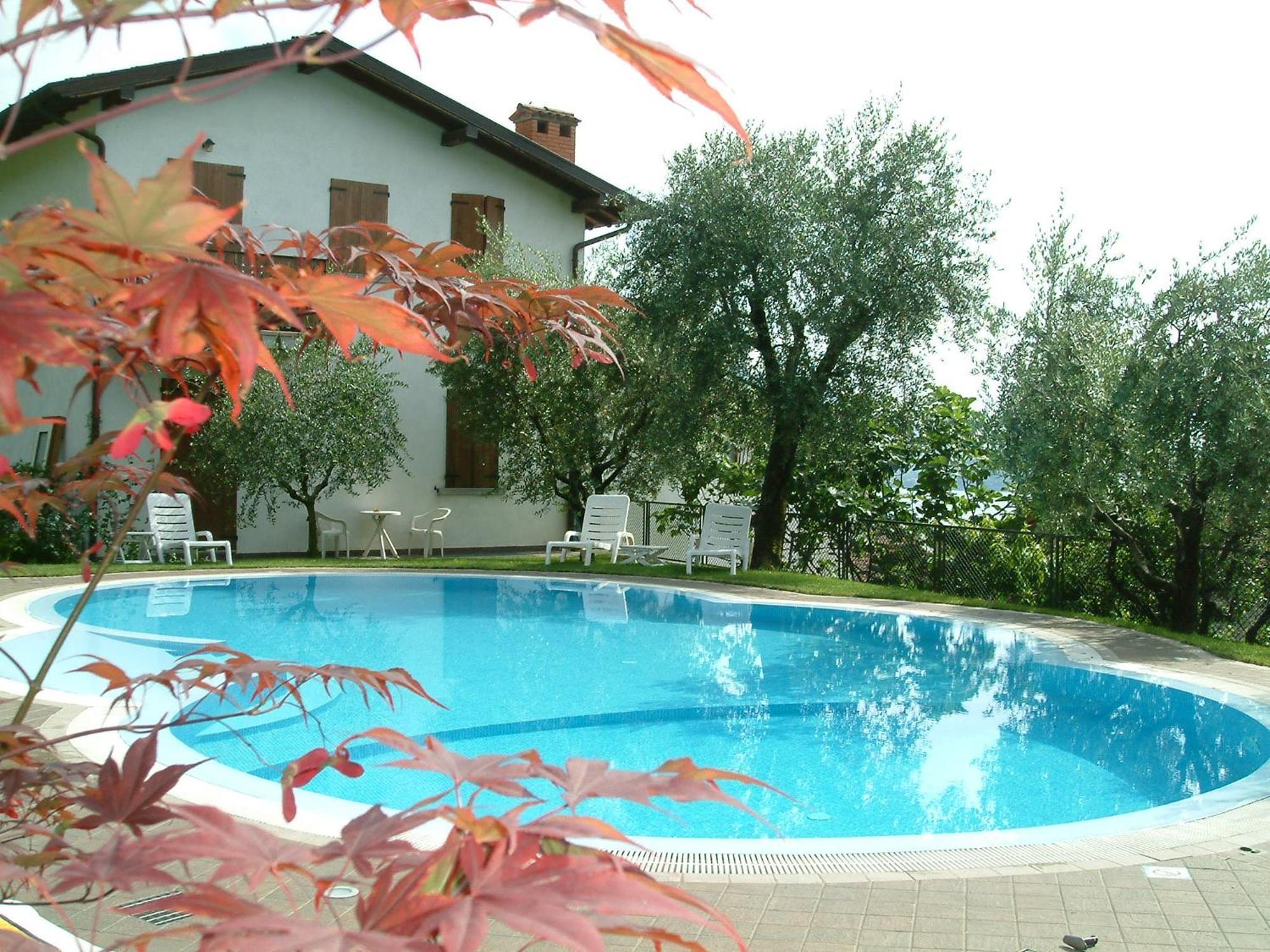 Albergo Ristorante Orazio Sale Marasino Bagian luar foto