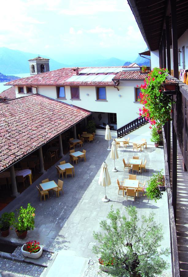 Albergo Ristorante Orazio Sale Marasino Bagian luar foto