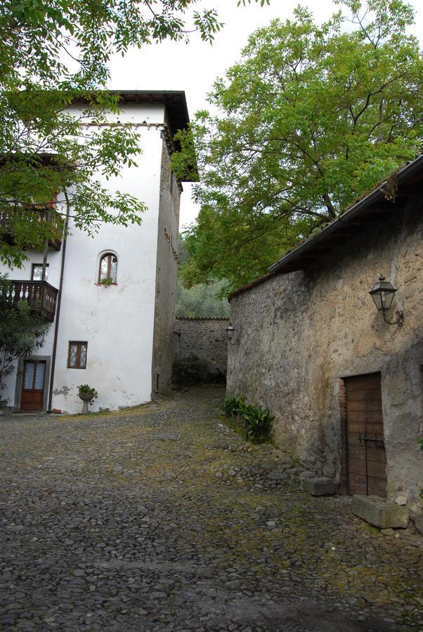 Albergo Ristorante Orazio Sale Marasino Bagian luar foto